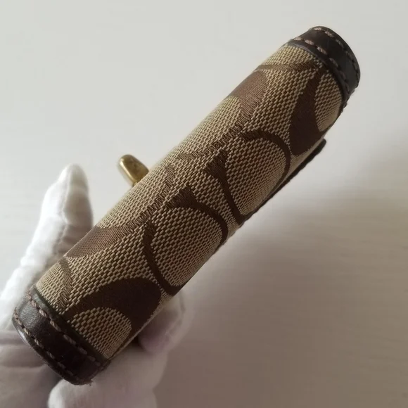 Coach Vintage Kisslock Wallet - Picture 6 of 13